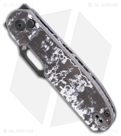 Kizer-Cormorant-Plunge-Lock-Fat-Carbon-Black-White-Black-BHQ-176931-jr-bottlecap.jpg