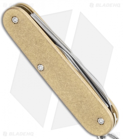 Victorinox-Flytanium-Cadet-84-mm-Flat-Brass-Scales-BHQ-119218-jr-side.jpg
